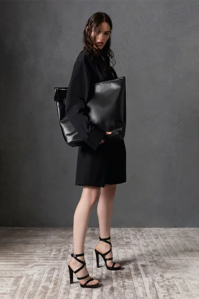 Look 17